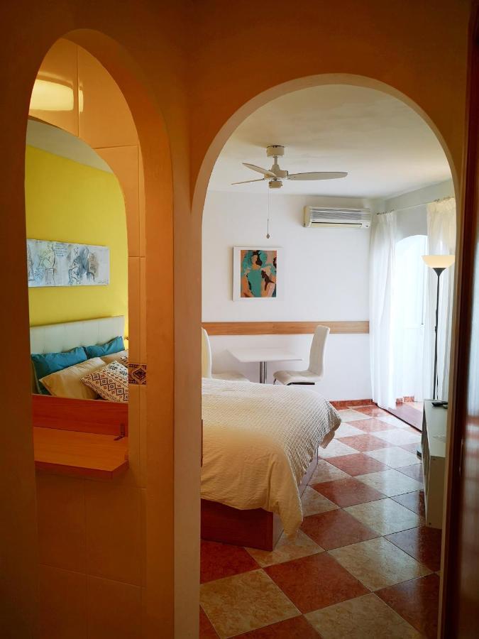 Apartament Studio Beso Del Mar Nerja Zewnętrze zdjęcie